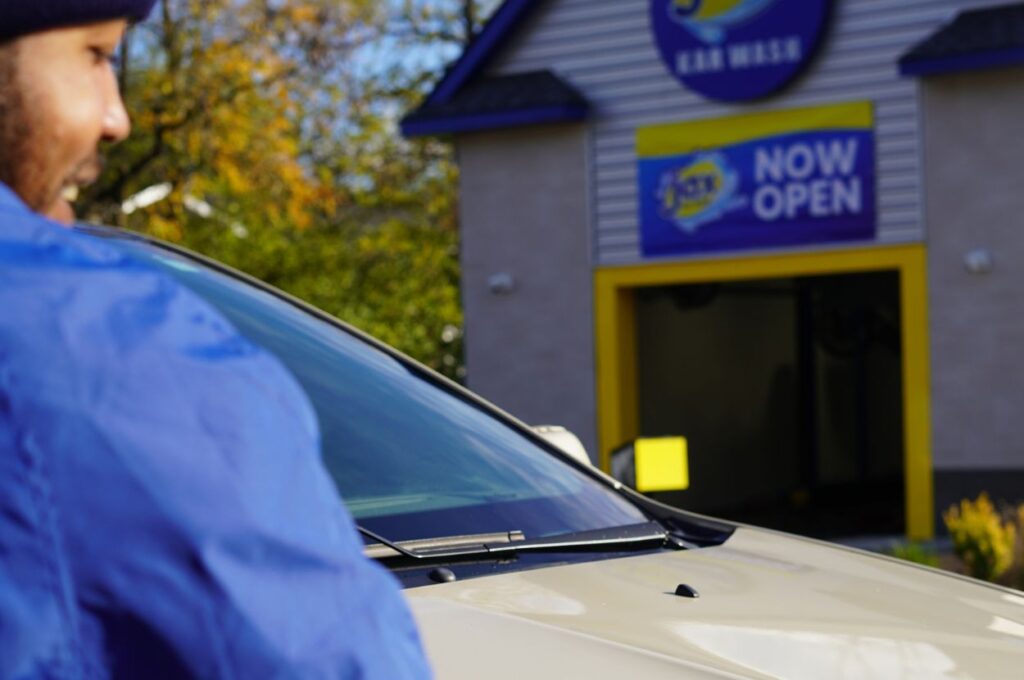 Customer arriving at Jax Kar Wash Southfield entrance