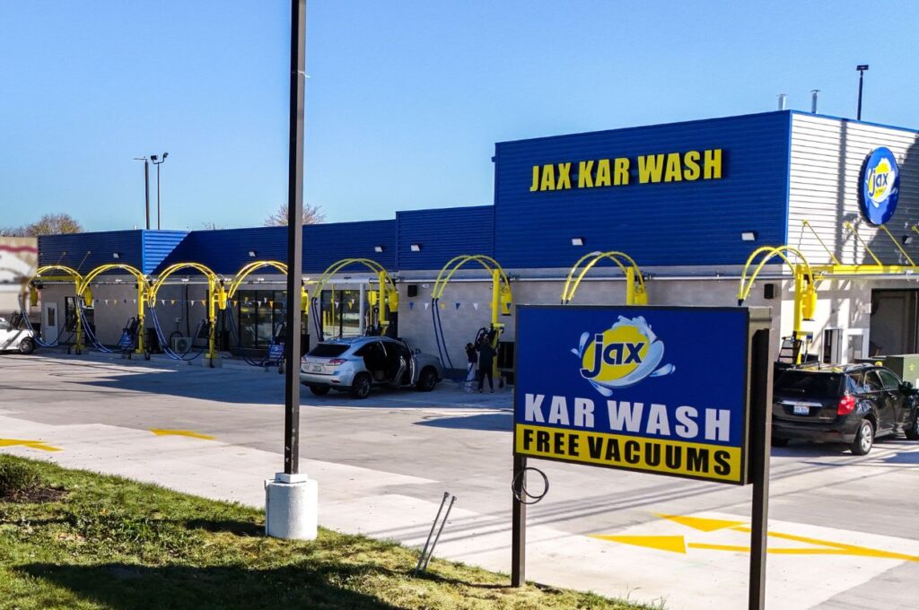 Jax Kar Wash building with free vacuum stations outside